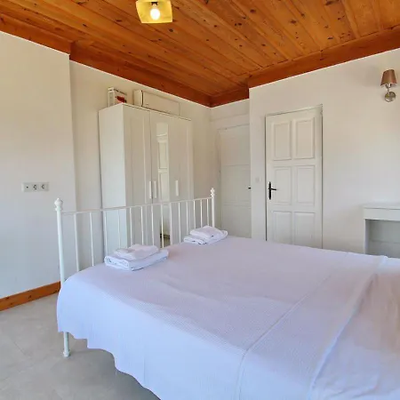 Castle, Sea View, 3 Bedroom, Private Pool, Close To Beach فيلة