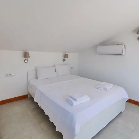 Βίλα Castle, Sea View, 3 Bedroom, Private Pool, Close To Beach Κας